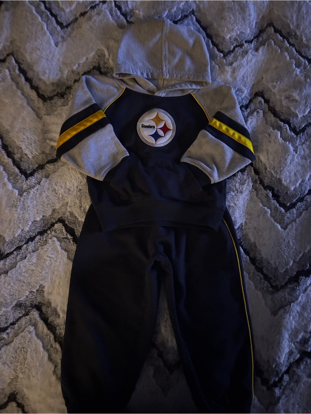NFL Pittsburgh Steelers Black & Gray Kids Hoodie Set with Yellow Accents 2T